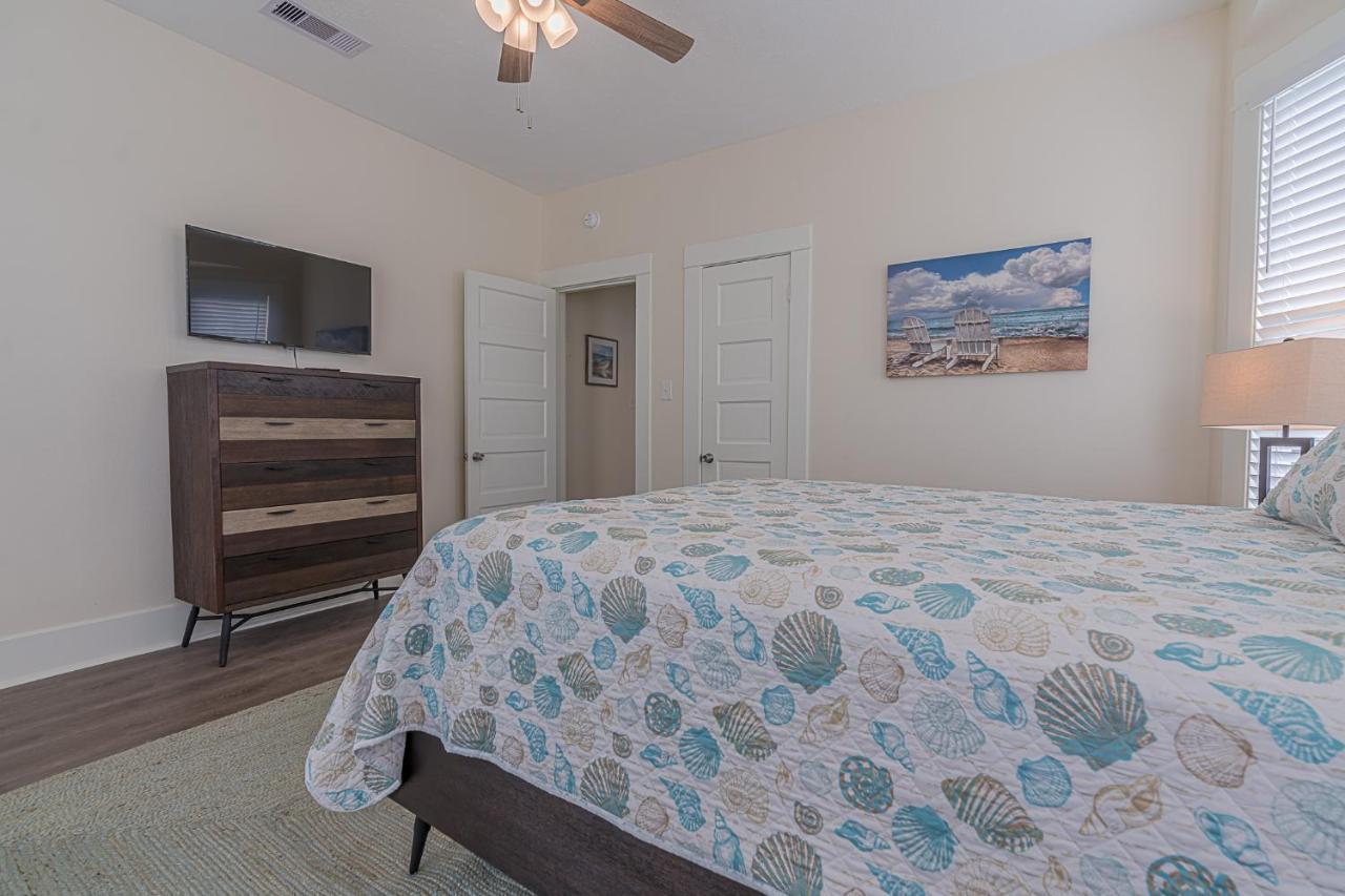 Uptown Cottage Newly Updated Home Near The Strand Galveston Harbor And Utmb Exterior photo